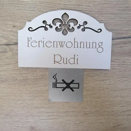 Ferienunterkunft Mertinatsch 公寓 *